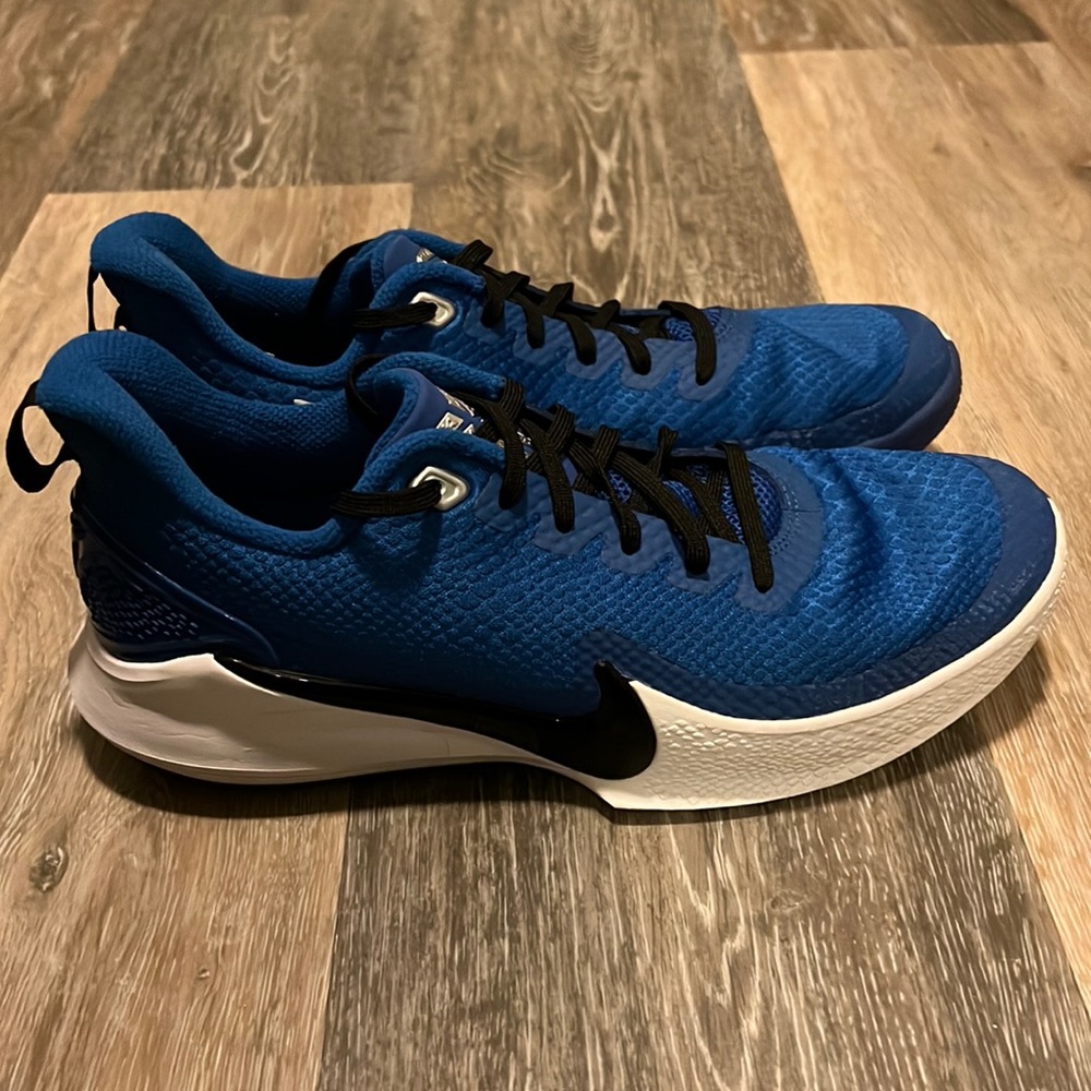 Nike Kobe Mamba Focus Basketball Shoes, Men's, Blue